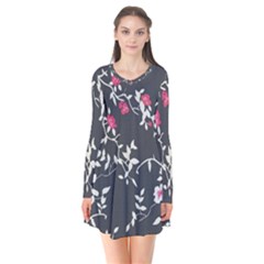 Black And White Floral Pattern Background Long Sleeve V-neck Flare Dress by Sudhe