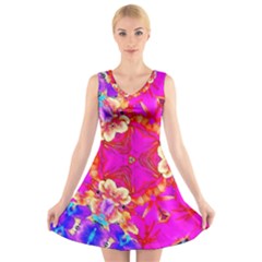 Newdesign V-neck Sleeveless Dress by LW41021